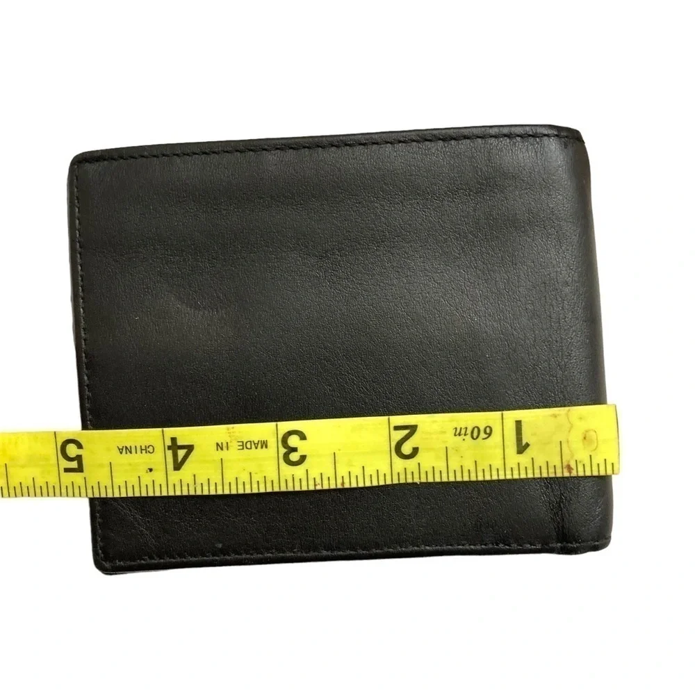 Tumi black leather mens wallet